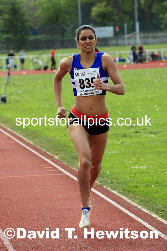 Women and Girls 800 metres, 2022 North Eastern Track and Field Champs., Middlesbrough. David T. Hewitson/Sports for All Pics